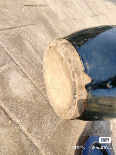 古玩陶瓷黑釉蓋罐拍賣，當(dāng)前價(jià)格2000元