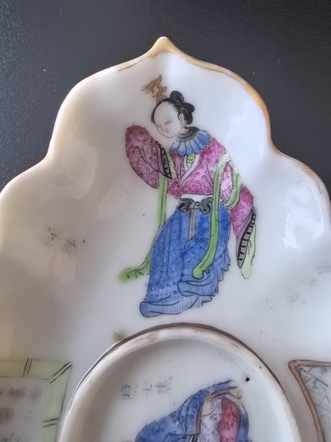 古玩陶瓷道光粉彩無雙譜人物茶船拍賣,當前價格18888元
