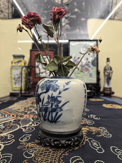 古玩陶瓷道光青花滿池矯詩文罐(煙煲)拍賣，當前價格4888元