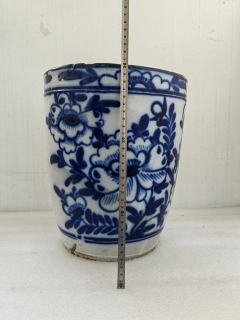 古玩陶瓷青花花卉紋畫缸拍賣，當前價格1500元