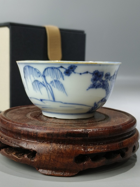 古玩陶瓷（精品主人杯）清康雍·線描青花·深山訪友·主人杯拍賣，當(dāng)前價格768元