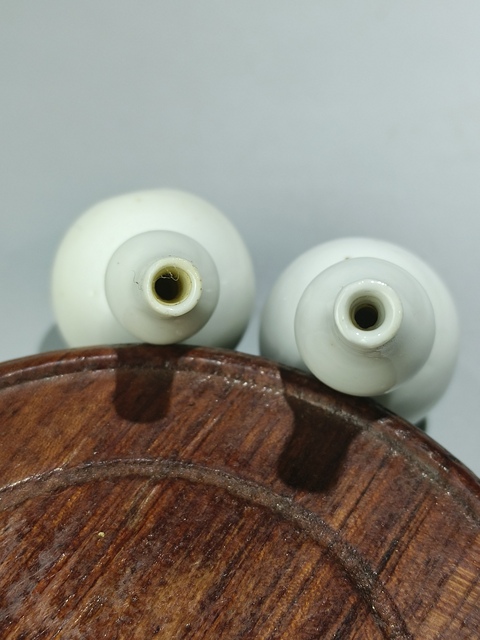 古玩陶瓷（精品文房擺件）清康熙·白釉葫蘆瓶·一對拍賣，當(dāng)前價(jià)格1488元