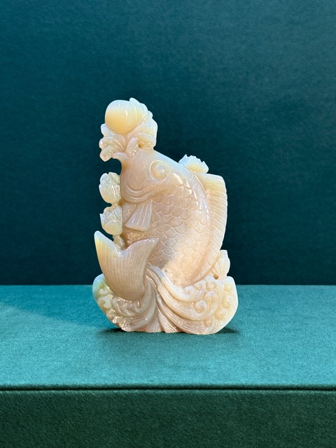 古玩玉器“歐泊”雕“魚躍龍門”擺件拍賣，當前價格15000元