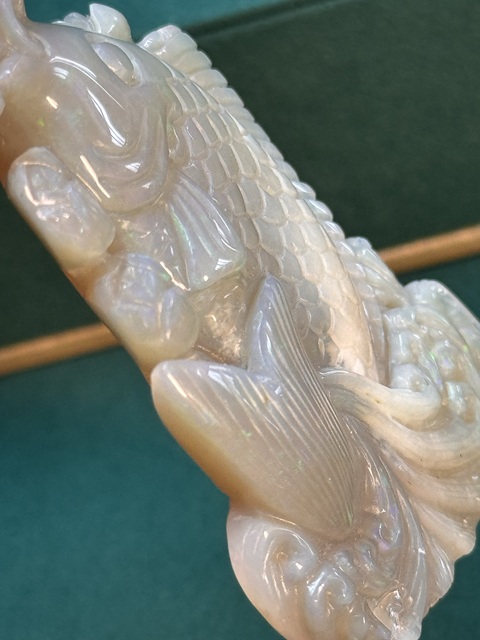 古玩玉器“歐泊”雕“魚躍龍門”擺件拍賣，當前價格15000元