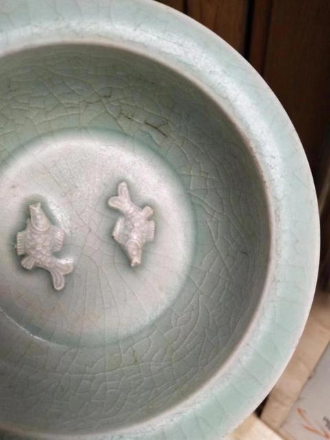 古玩陶瓷元龍泉青瓷蓮花紋雙魚洗拍賣,當前價格18000元