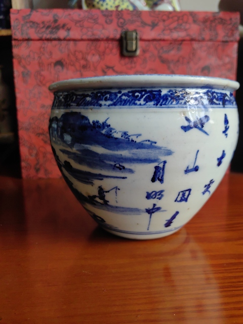 古玩陶瓷青花山景人物詩文案缸拍賣，當前價格5199元