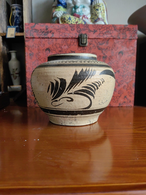 古玩陶瓷白釉黑花紋鳳凰鼓腹罐拍賣，當前價格1999元