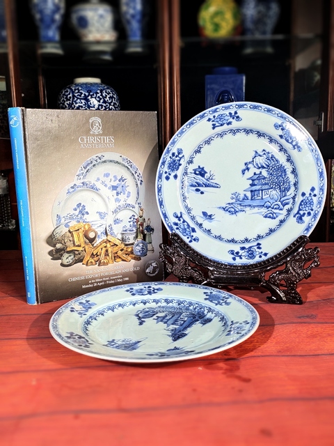 古玩陶瓷【放漏撿漏佳士得精品一對】乾隆青花山水高士泛舟圖大盤盤拍賣，當前價格8180元