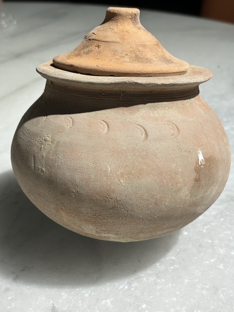 古玩陶瓷文化期·不倒翁蓋罐拍賣,當前價格500元