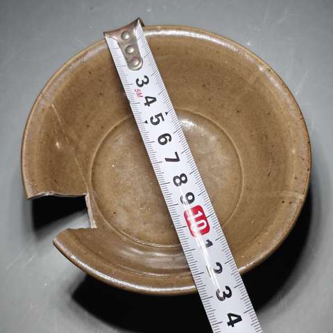 古玩陶瓷耀州窯姜黃釉蓮瓣紋茶盞拍賣,當前價格1000元