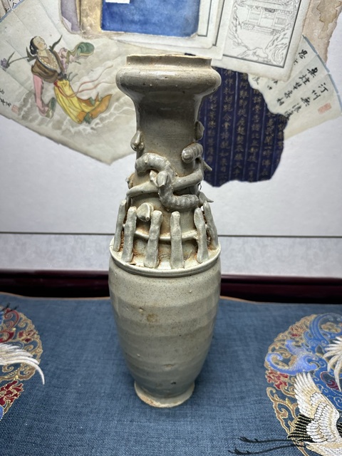 古玩陶瓷宋代影青精品盤(pán)龍瓶,博物館級(jí)別拍賣(mài),當(dāng)前價(jià)格890元