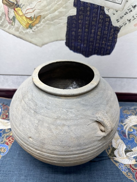 古玩陶瓷東漢精品旋紋雙耳瓿拍賣，當前價格569元