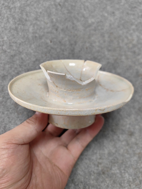 古玩陶瓷南宋-湖田窯青白釉盞托拍賣，當(dāng)前價(jià)格1800元