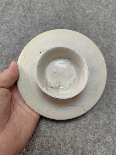古玩陶瓷南宋-湖田窯青白釉盞托拍賣，當(dāng)前價(jià)格1800元