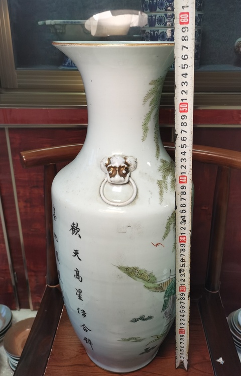 古玩陶瓷【精品大瓶】民國油粉彩仕女嬰戲圖撇口瓶拍賣，當前價格16000元