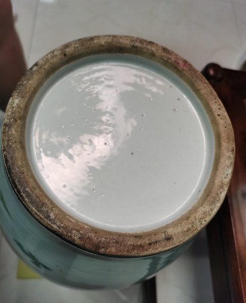 古玩陶瓷【精品大瓶】民國油粉彩仕女嬰戲圖撇口瓶拍賣，當前價格16000元
