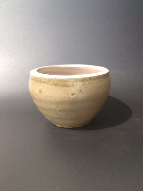 古玩陶瓷元代~精品白釉小缸拍賣,當前價格0元