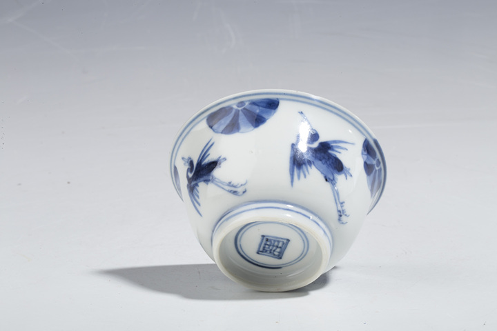 古玩陶瓷清康熙·青花鶴紋杯碟拍賣,當(dāng)前價格2600元