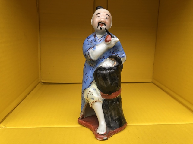 古玩陶瓷晚清民國.雕塑人物瓷像拍賣，當(dāng)前價格600元