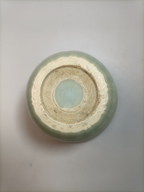 古玩陶瓷青釉刻花杯拍賣,當前價格0元