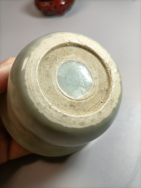 古玩陶瓷青釉刻花杯拍賣,當前價格0元