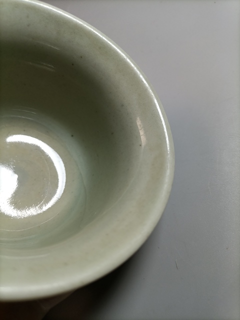 古玩陶瓷青釉刻花杯拍賣,當前價格0元