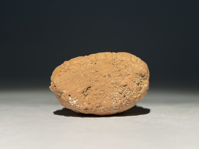 古玩雜項明早期.立體圓雕釋迦牟尼佛擦擦   推薦理由:稀有,收藏價值高拍賣，當前價格0元