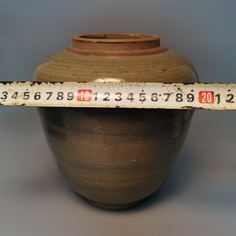 古玩陶瓷【千年龍泉】元明時期龍泉青瓷蓋罐拍賣,當前價格1500元