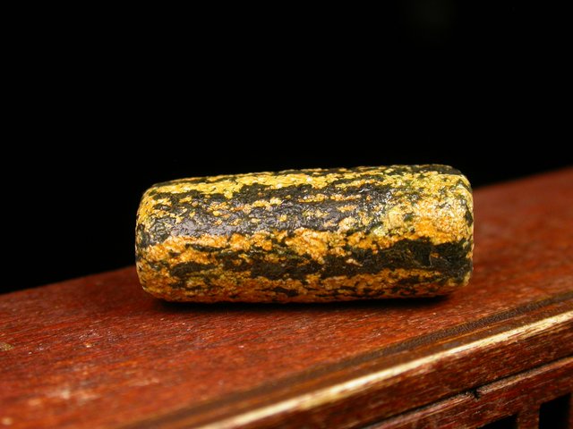 古玩玉器夏商時期.古珠拍賣,當(dāng)前價格3600元
