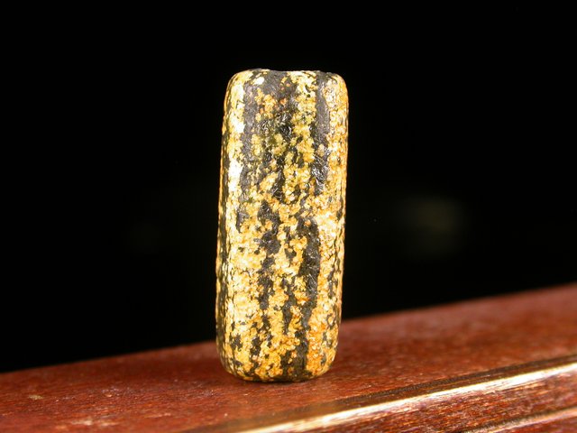 古玩玉器夏商時期.古珠拍賣,當(dāng)前價格3600元