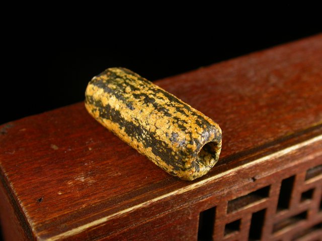 古玩玉器夏商時期.古珠拍賣,當(dāng)前價格3600元