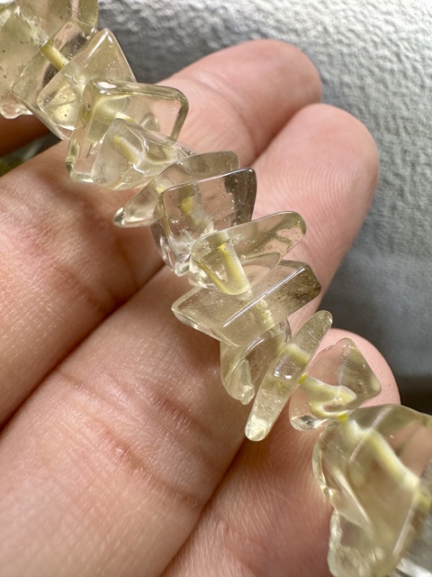 古玩玉器玻璃隕石隨型手鏈 世界上最純凈的天然玻璃(隕石沖擊玻璃)拍賣,當前價格0元