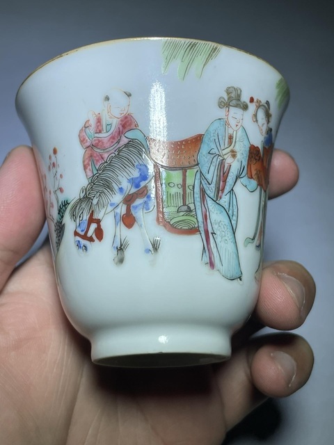 古玩陶瓷咸豐·粉彩西廂記人物故事紋鈴鐺杯拍賣，當前價格15000元