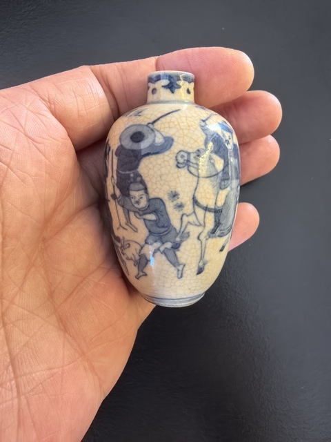 古玩陶瓷道咸煨瓷青花人物故事（旗開得勝）紋鼻煙壺拍賣，當前價格6888元