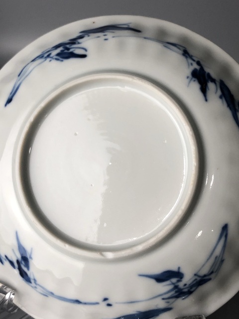 古玩陶瓷(精品賞碟)清康熙·青花模印山水人物碟·一對拍賣,當前價格0元