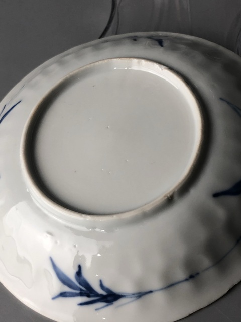 古玩陶瓷(精品賞碟)清康熙·青花模印山水人物碟·一對拍賣,當前價格0元