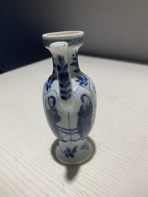古玩陶瓷康熙仕女青花執壺拍賣，當前價格6666元