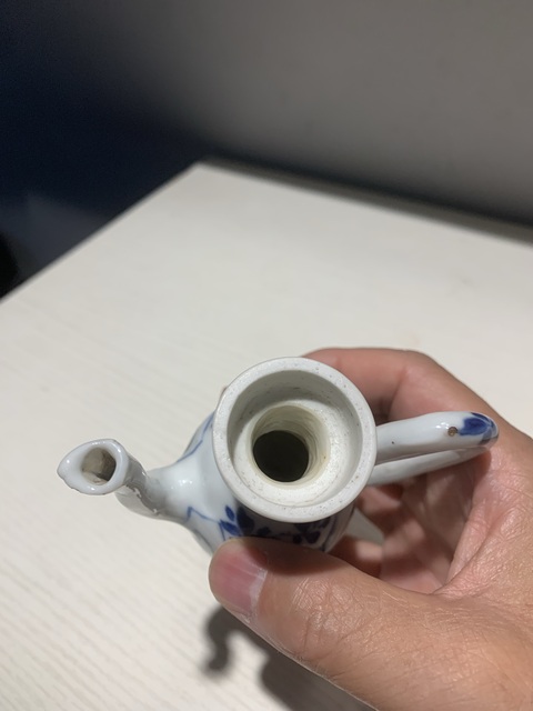 古玩陶瓷康熙仕女青花執壺拍賣，當前價格6666元