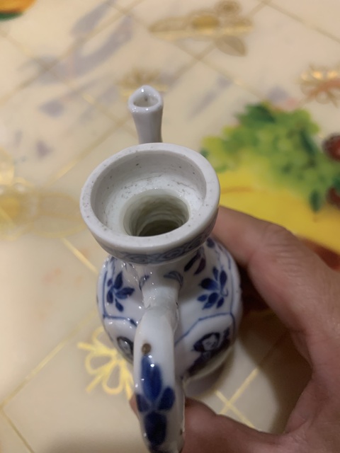 古玩陶瓷康熙仕女青花執壺拍賣，當前價格6666元