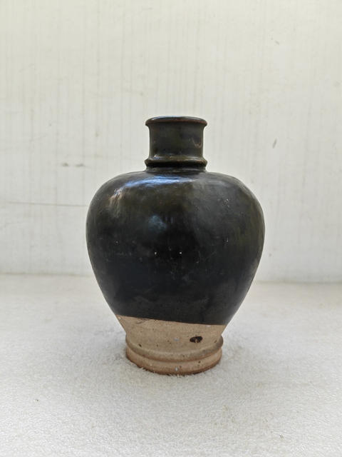 古玩陶瓷磁州窯黑釉嘟嚕瓶拍賣,當前價格680元
