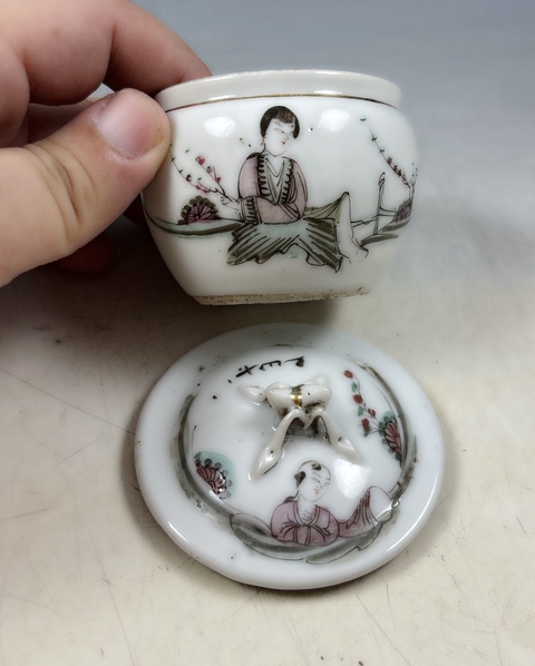 古玩陶瓷【民國】粉彩三娘教子圖蓋罐【傳世佳品】拍賣,當前價格580元