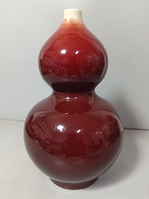 古玩陶瓷創匯時期郎紅釉葫蘆瓶拍賣，當前價格980元