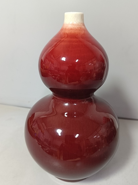 古玩陶瓷創匯時期郎紅釉葫蘆瓶拍賣，當前價格980元