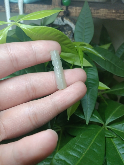 古玩玉器清代和田玉蟬拍賣，當前價格130元