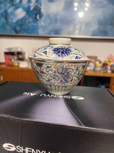 古玩陶瓷清晚期·精品青花加彩描金壓手杯拍賣,當前價格5999元