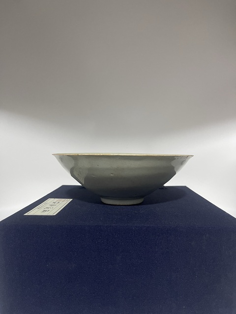 古玩陶瓷宋湖田窯影青釉劃花斗笠碗拍賣,當前價格1860元