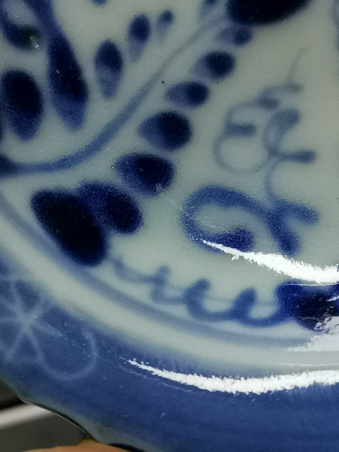 古玩陶瓷清中期,花卉紋青花盤拍賣,當前價格666元