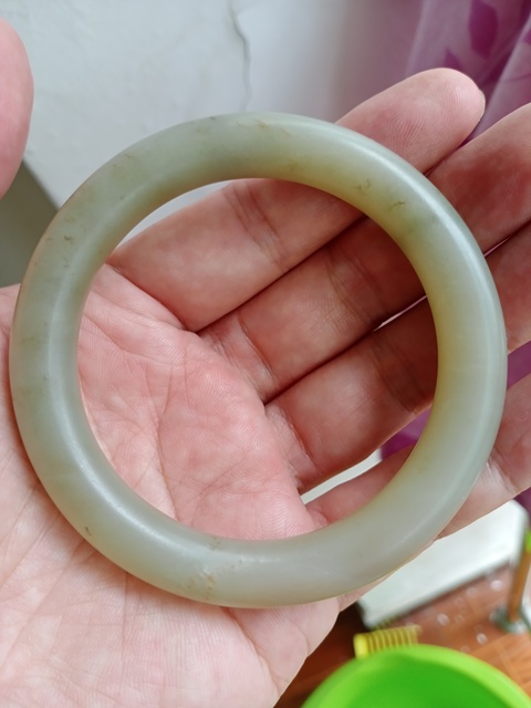 古玩玉器和田玉雕“素紋手鐲”拍賣，當前價格5000元