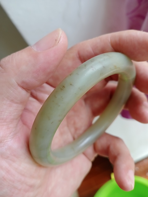 古玩玉器和田玉雕“素紋手鐲”拍賣，當前價格5000元