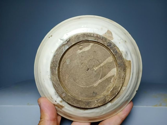 古玩陶瓷磁州窯白地黑花盤拍賣,當(dāng)前價格230元